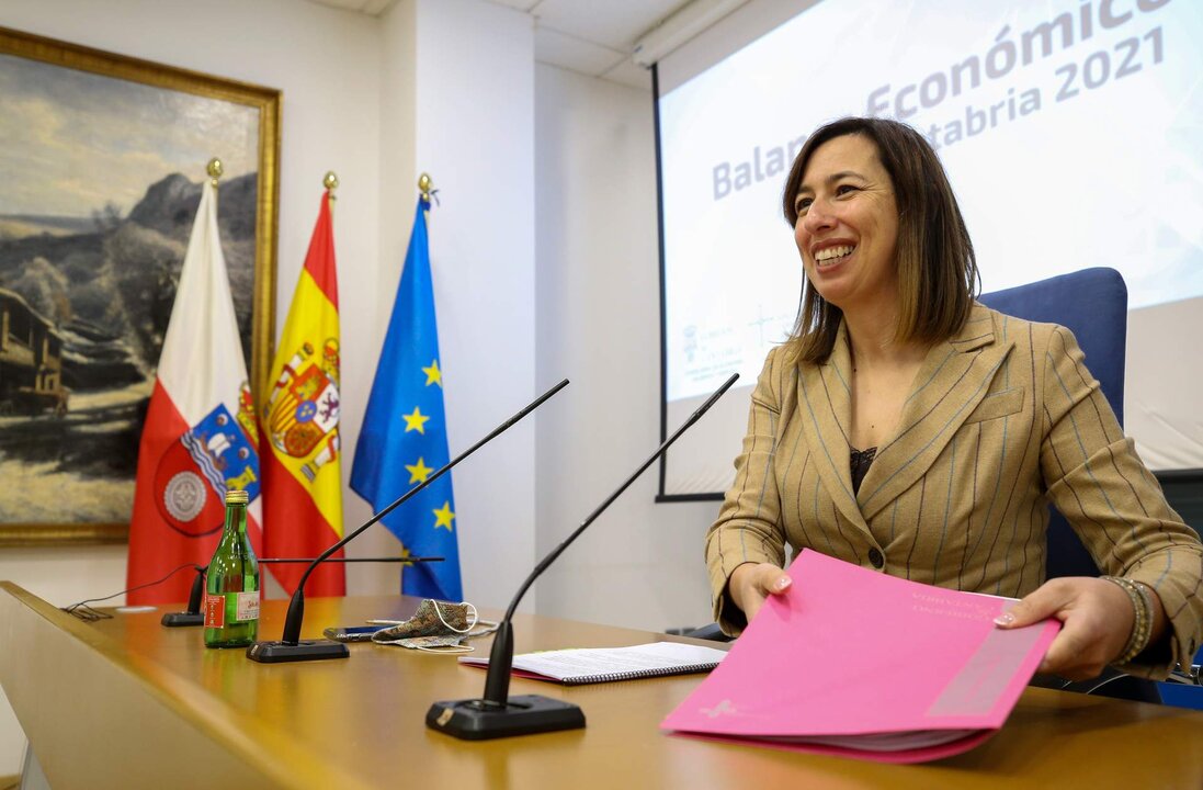 La consejera de Economía y Hacienda, María Sánchez, presenta el Balance Económico de 2021. 
6 abril 22