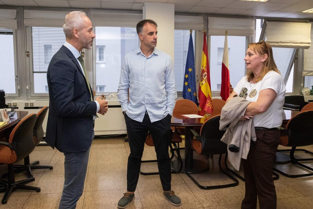 09:30.- Despacho del consejero
El consejero de Educación, FP y Universidades, Sergio Silva, se reúne con Gimnástica Torrelavega y Asociación Tolerancia 0 Bullying.
