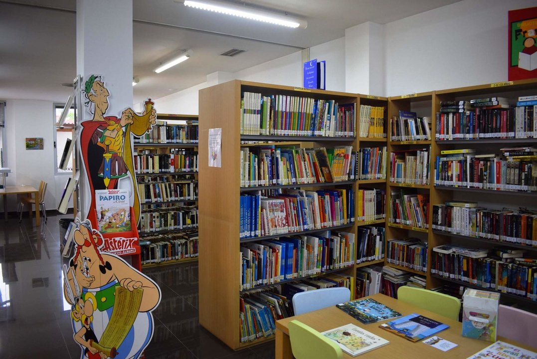 BIBLIOTECA MUNICIPAL AYTO PIÉLAGOS EN RENEDO