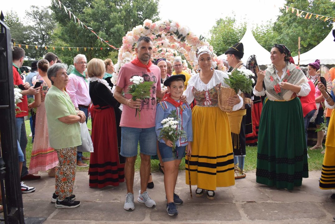 ARCHIVO OFRENDA FLORAL VIRGEN VALENCIA 2023 (76)