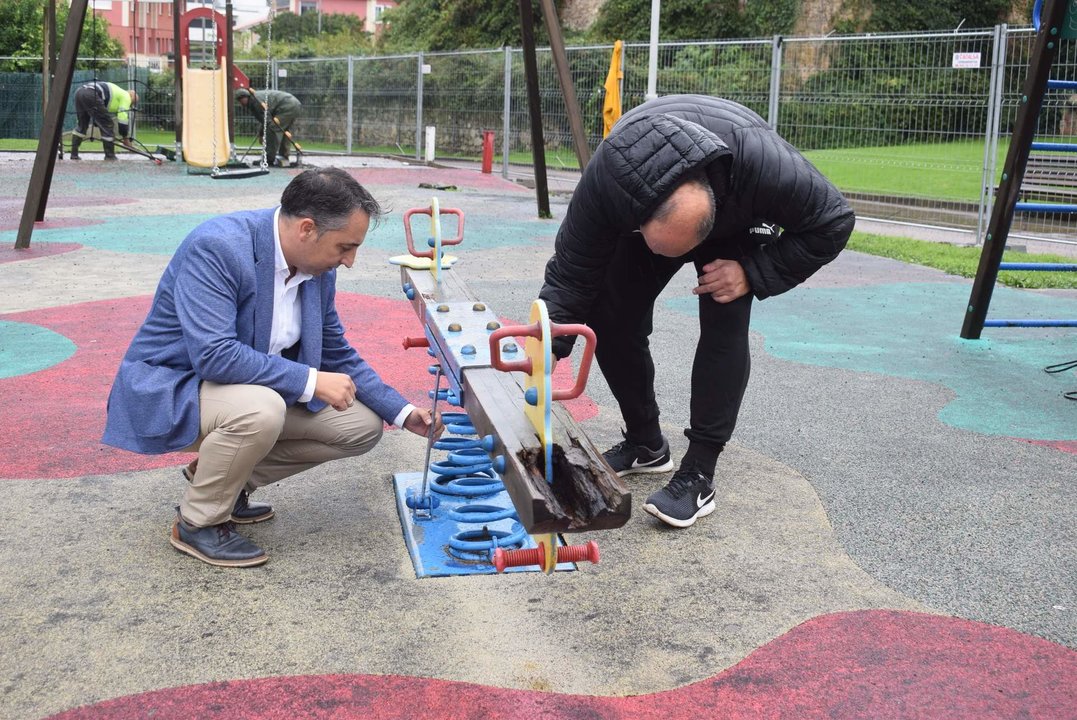 INICIO MEJORA PARQUE INFANTIL CENTRO LIENCRES (27)