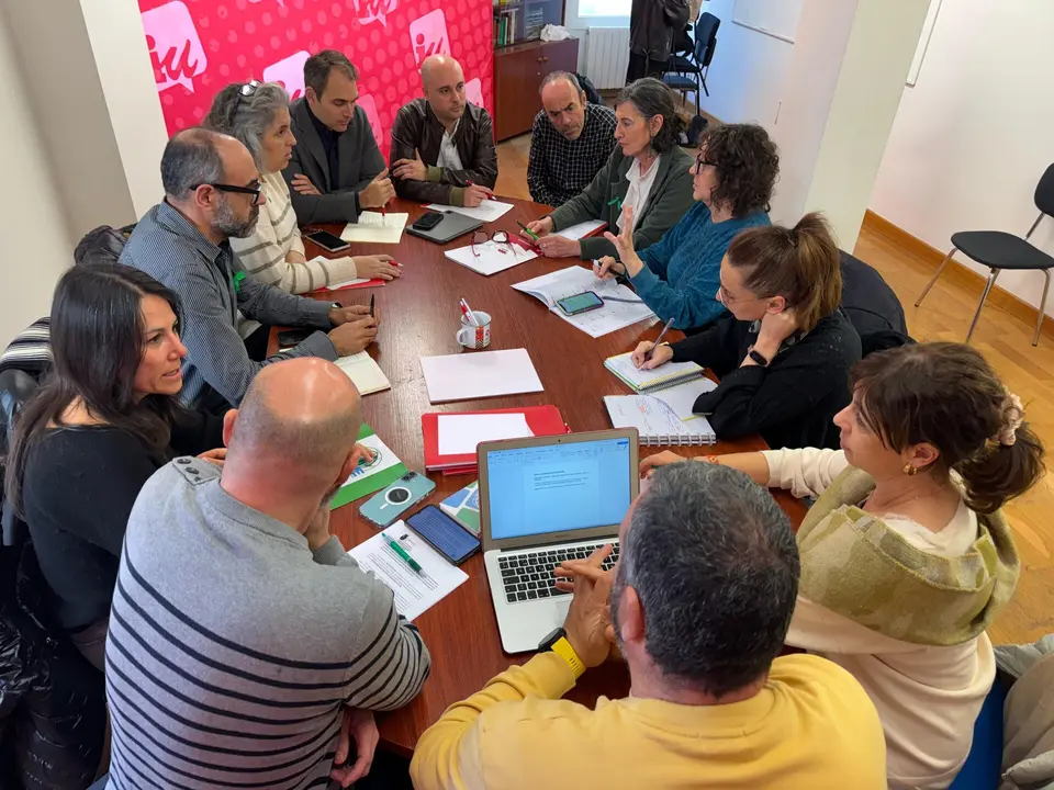 Reunión IU-Junta de Personal Docente